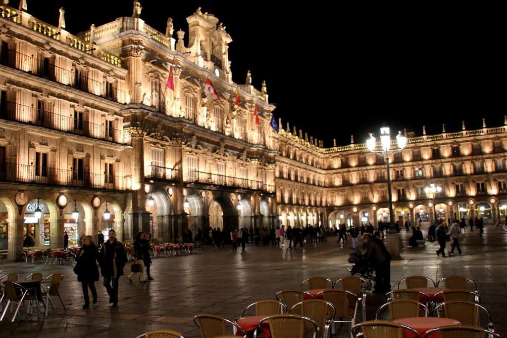 Puerta Del Sol Carretas Apartaments & Rooms Madrid Kültér fotó