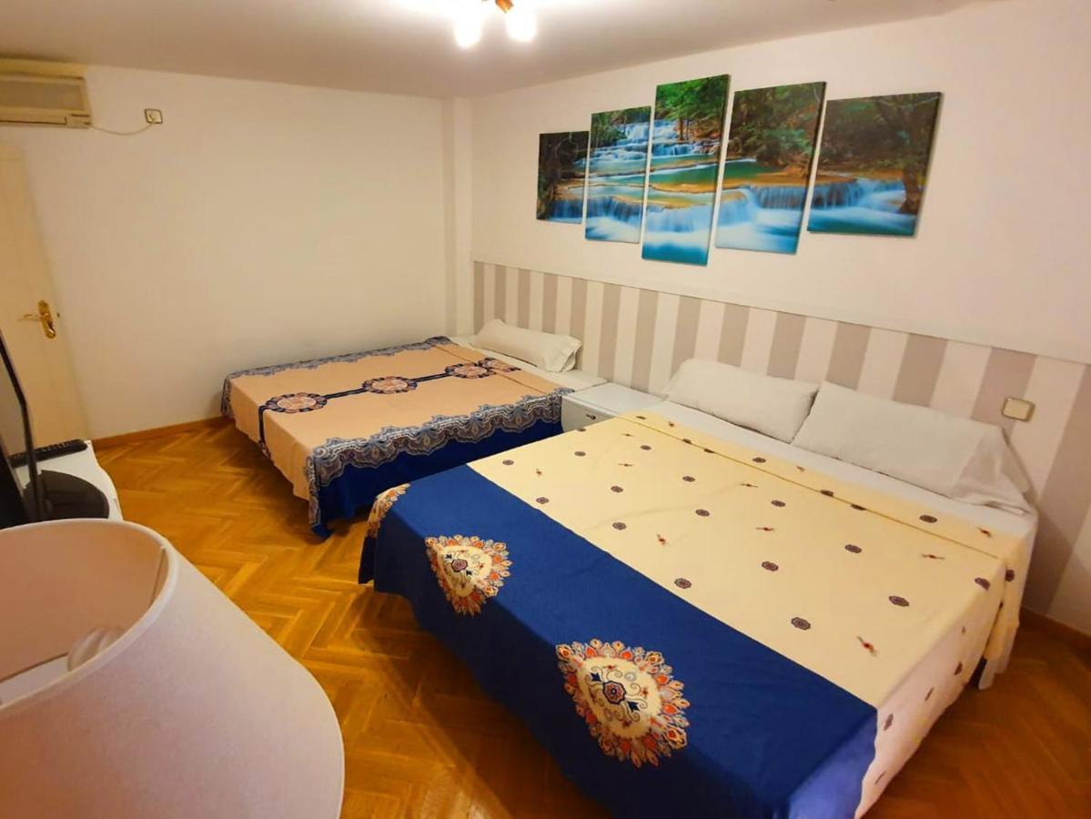 Puerta Del Sol Carretas Apartaments & Rooms Madrid Kültér fotó