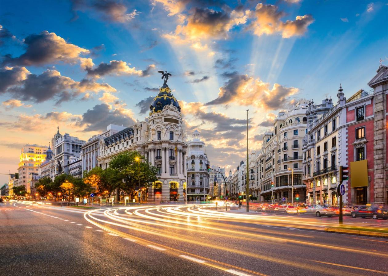Puerta Del Sol Carretas Apartaments & Rooms Madrid Kültér fotó