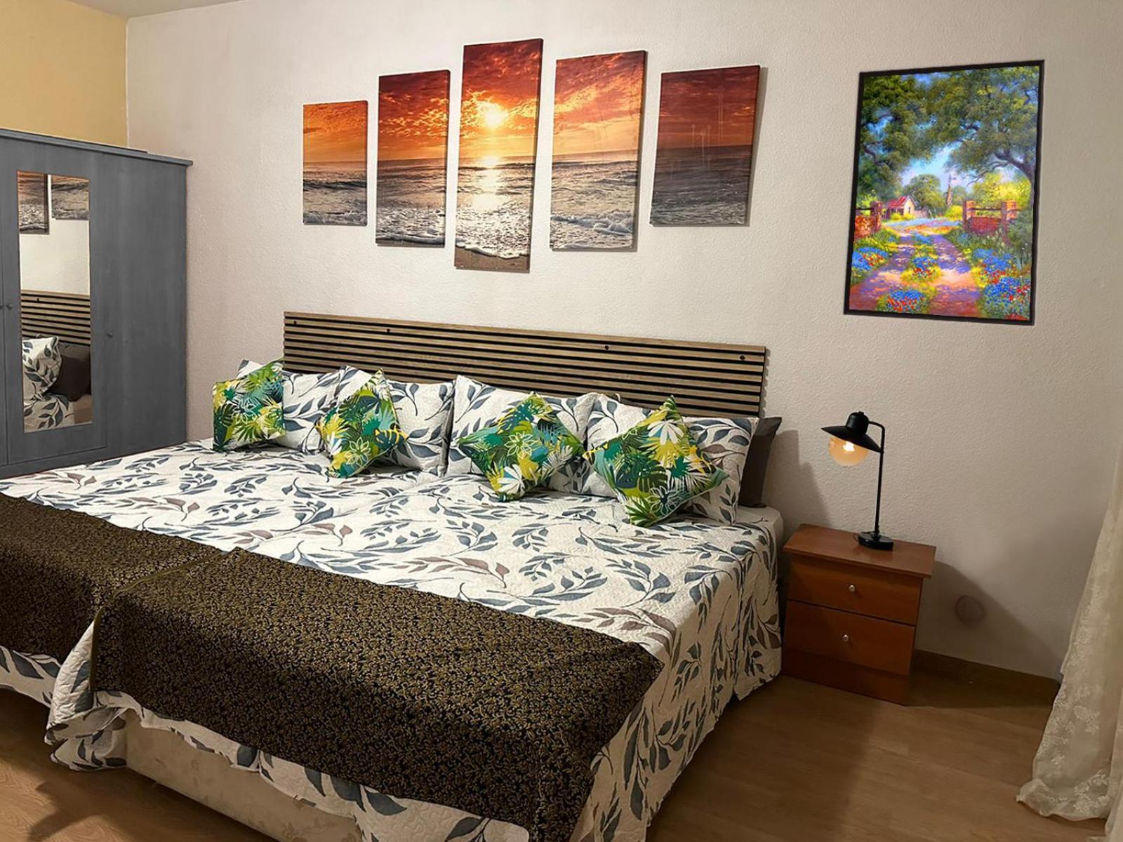 Puerta Del Sol Carretas Apartaments & Rooms Madrid Kültér fotó